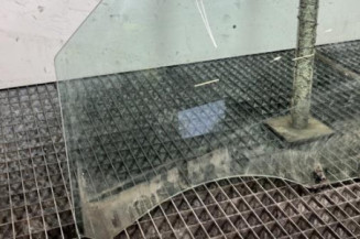 Vitre avant gauche DACIA SANDERO 2