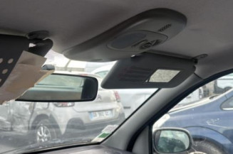 Feu arriere stop central RENAULT CLIO 2