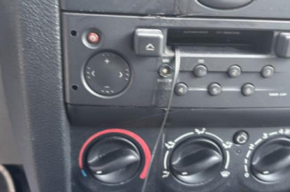 Feu arriere stop central RENAULT CLIO 2