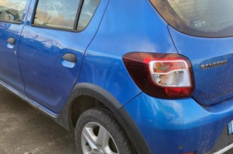 Anti brouillard droit (feux) DACIA SANDERO 2
