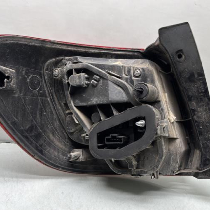 Feu arriere principal droit (feux) DACIA SANDERO 2 Photo n°2