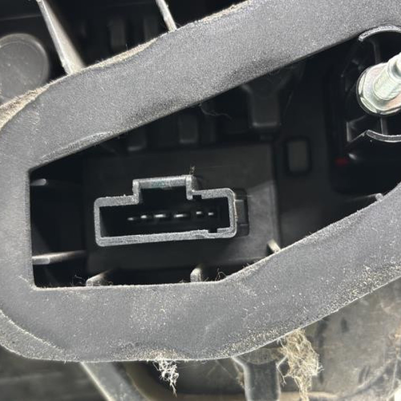 Feu arriere principal droit (feux) DACIA SANDERO 2 Photo n°3