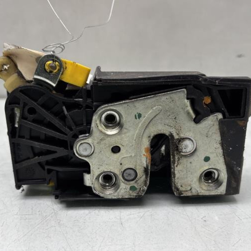 Serrure avant gauche DACIA SANDERO 2 Photo n°1