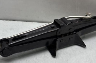 Cric DACIA SANDERO 2 Photo n°1