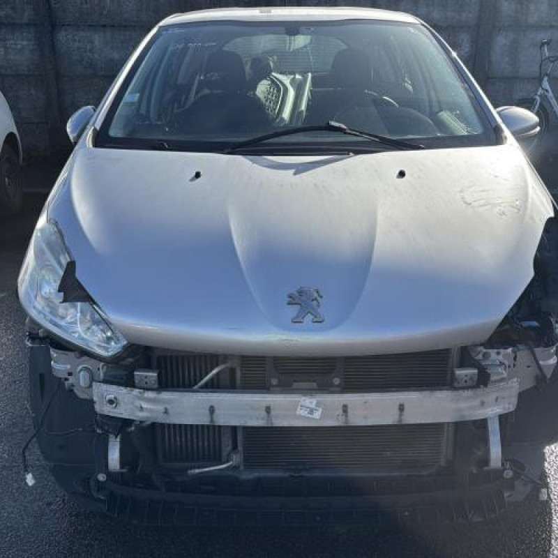 Plage arriere PEUGEOT 208 1 Photo n°12