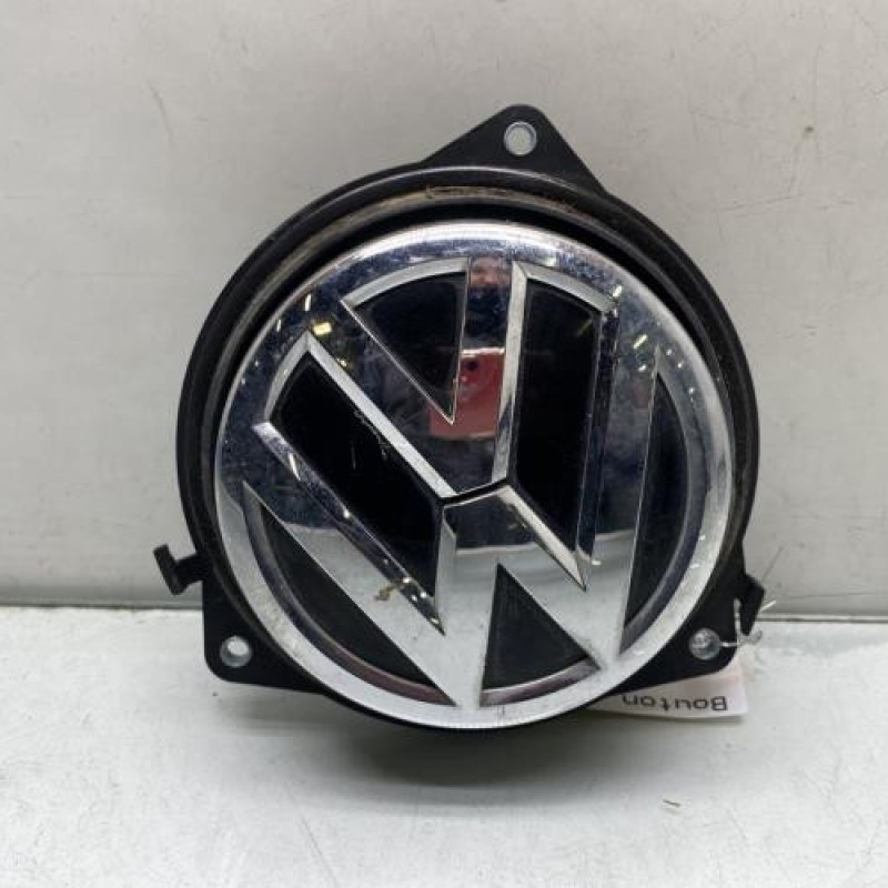 Bouton de coffre VOLKSWAGEN POLO 5 Photo n°1