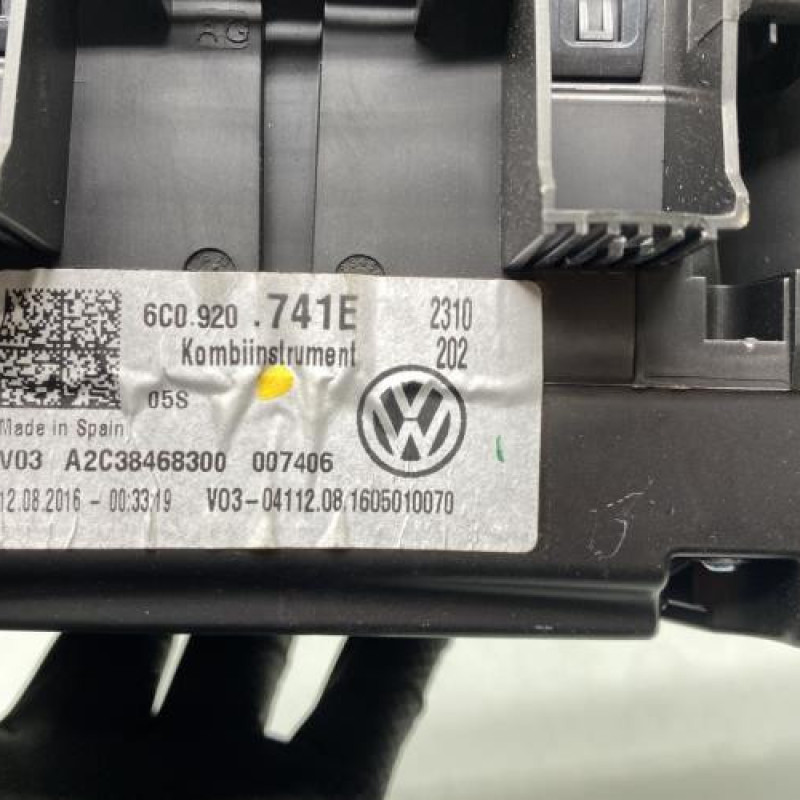 Compteur VOLKSWAGEN POLO 5 Photo n°4