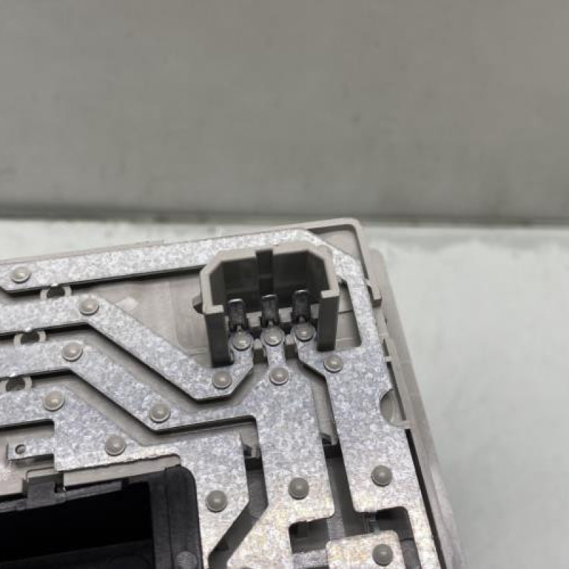 Eclairage de plafonnier VOLKSWAGEN POLO 5 Photo n°3