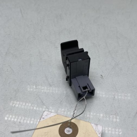 Interrupteur de leve vitre arriere gauche VOLKSWAGEN POLO 5