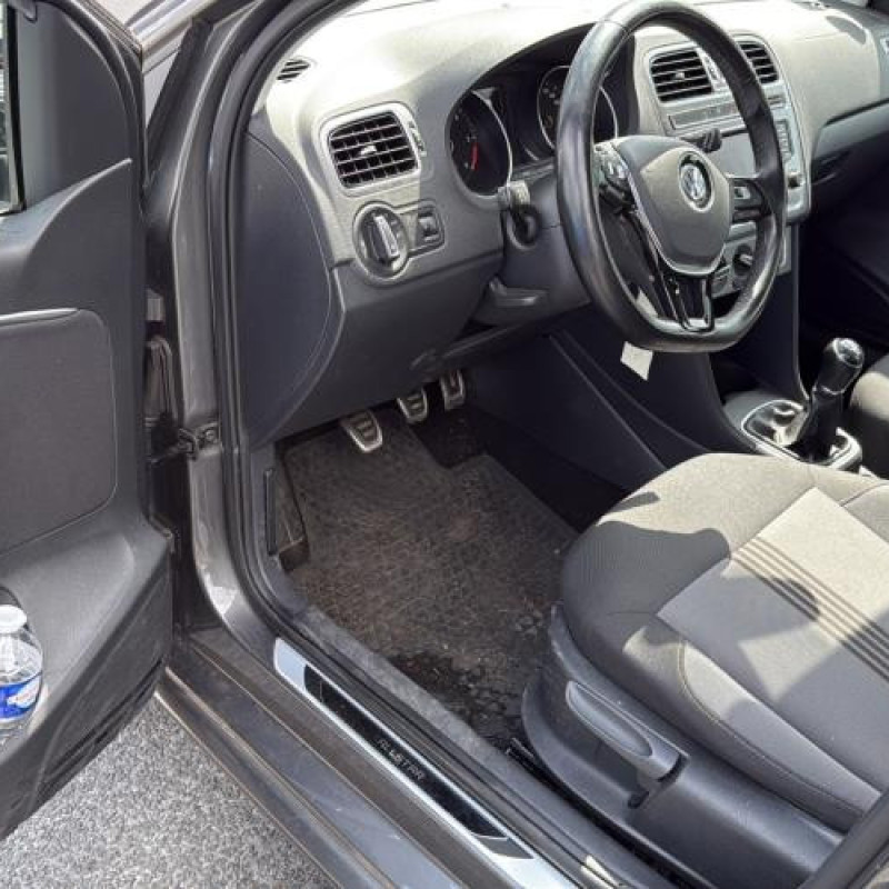 Leve vitre electrique arriere gauche VOLKSWAGEN POLO 5 Photo n°16