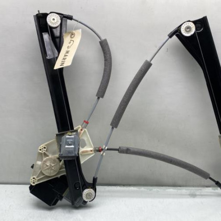 Leve vitre electrique avant droit VOLKSWAGEN POLO 5 Photo n°1