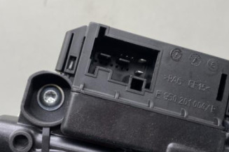 Leve vitre electrique avant droit VOLKSWAGEN POLO 5