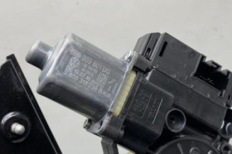 Leve vitre electrique avant gauche VOLKSWAGEN POLO 5