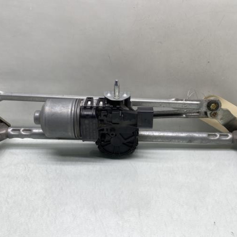 Moteur essuie glace avant VOLKSWAGEN POLO 5 Photo n°1