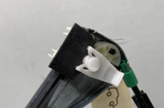 Leve vitre electrique avant droit RENAULT CLIO 2