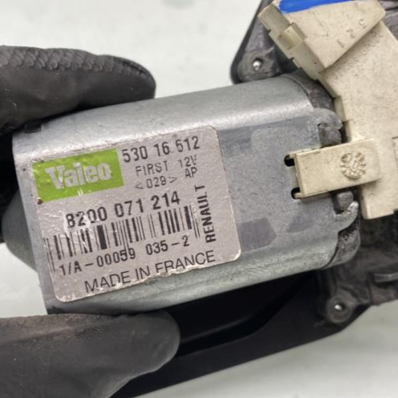 Moteur essuie glace arriere RENAULT CLIO 2 Photo n°3
