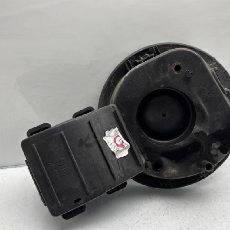 Trappe d'essence RENAULT MEGANE 3 Photo n°3