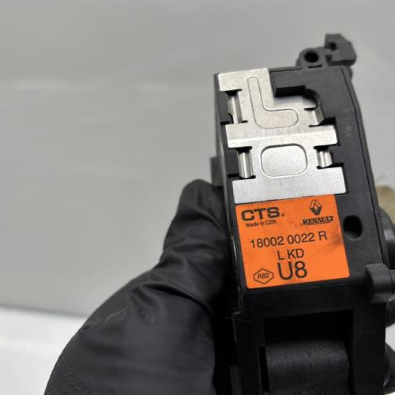 Pedale d'accelerateur RENAULT MEGANE 3 Photo n°4