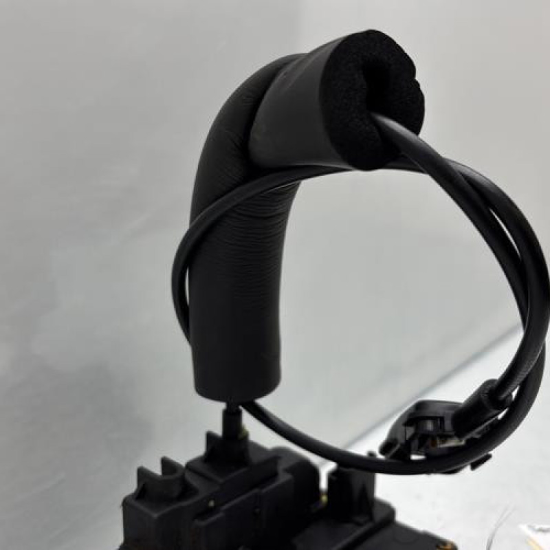 Serrure avant droit RENAULT MEGANE 3 Photo n°3