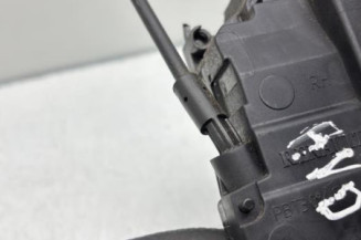 Serrure avant droit RENAULT MEGANE 3