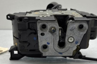 Serrure avant droit RENAULT MEGANE 3