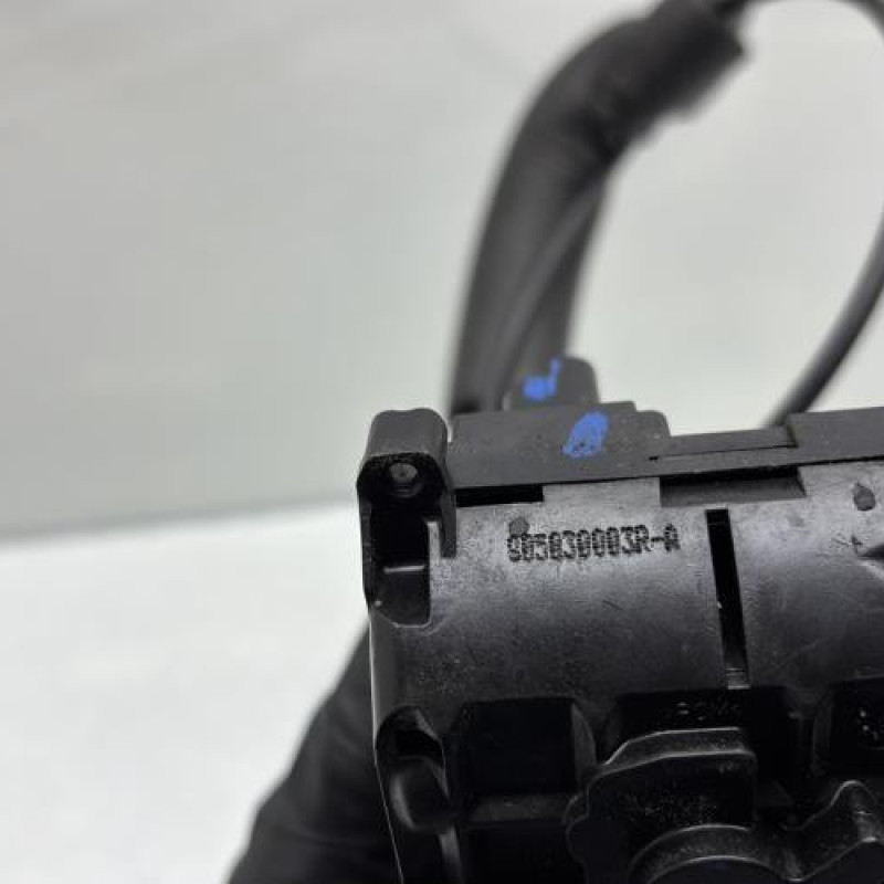 Serrure avant gauche RENAULT MEGANE 3 Photo n°7