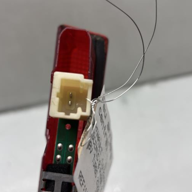 Feu arriere stop central RENAULT SCENIC 2 Photo n°3