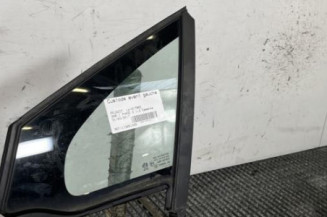 Custode avant gauche (porte) PEUGEOT 208 1