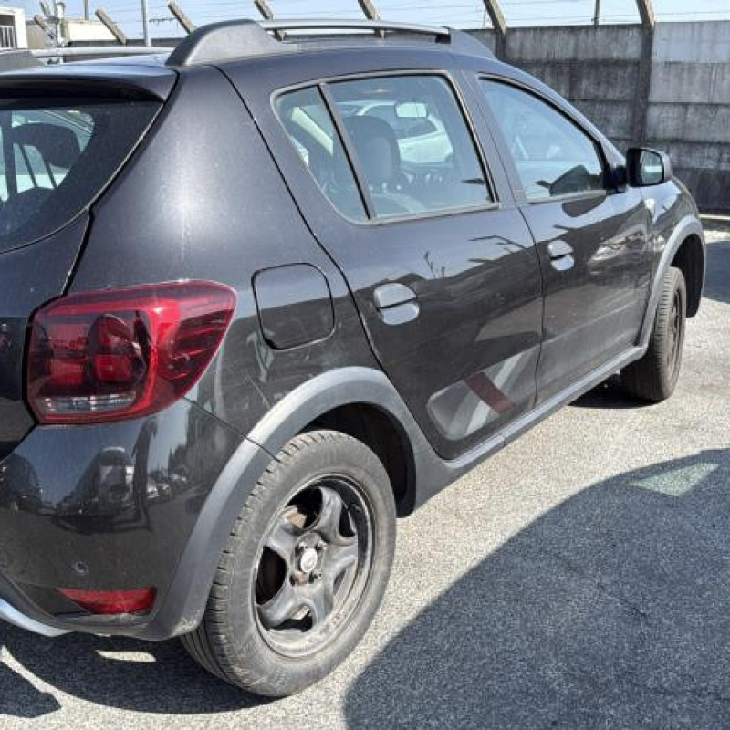 Plage arriere DACIA SANDERO 2 Photo n°7