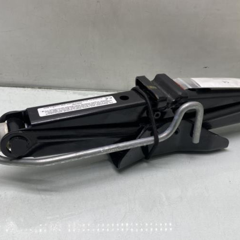 Cric DACIA SANDERO 2 Photo n°1