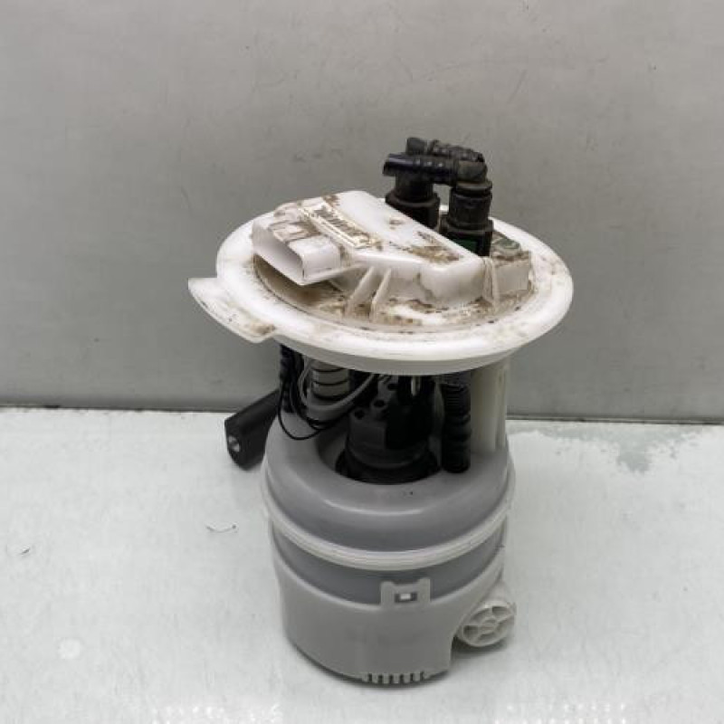 Pompe à carburant DACIA SANDERO 2 Photo n°1