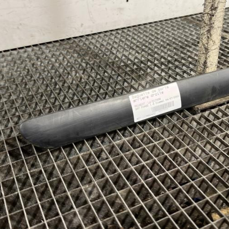 Baguette de porte arriere droite PEUGEOT 307 Photo n°2