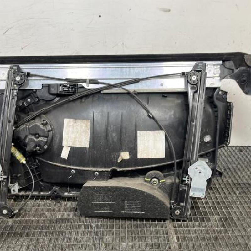 Leve vitre electrique avant gauche MINI MINI 2 R56 Photo n°4