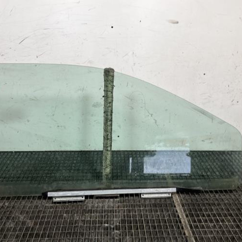 Vitre avant gauche RENAULT TWINGO 1 Photo n°4