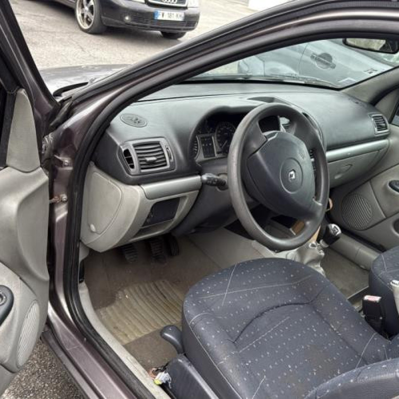 Neiman RENAULT CLIO 2 Photo n°16