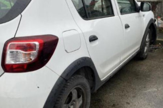 Bras essuie glace avant gauche DACIA SANDERO 2