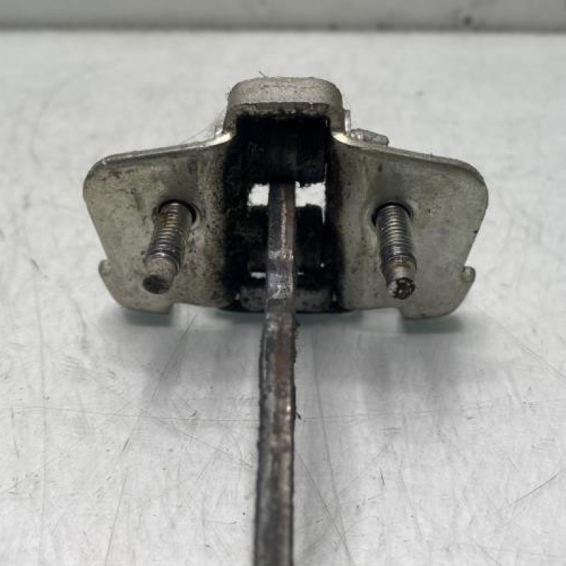 Arret de porte avant gauche DACIA SANDERO 2 Photo n°2