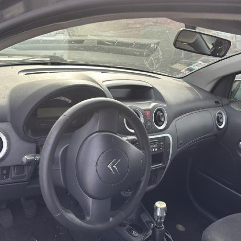 Malle/Hayon arriere CITROEN C2 Photo n°20