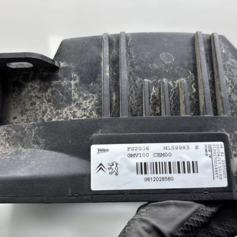 Moto ventilateur radiateur PEUGEOT 208 1 Photo n°6