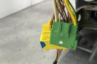 Porte avant gauche PEUGEOT 208 1