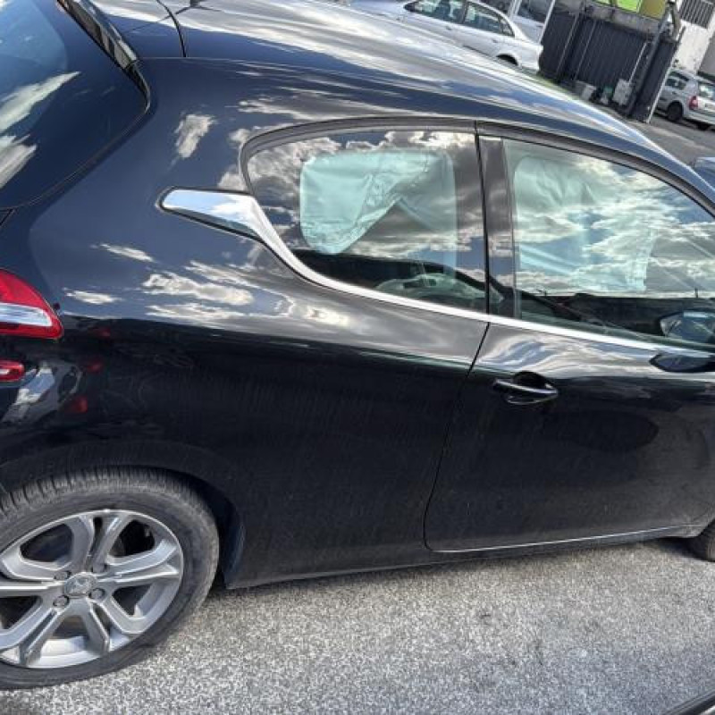 Renfort pare choc arriere (traverse) PEUGEOT 208 1 Photo n°14