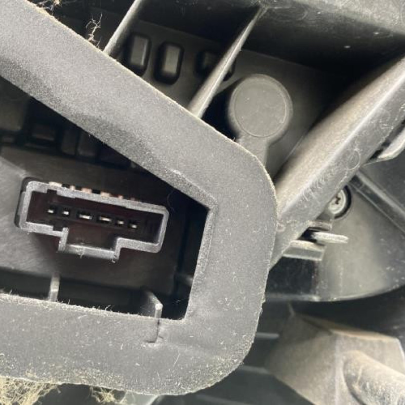 Feu arriere principal gauche (feux) DACIA SANDERO 2 Photo n°3