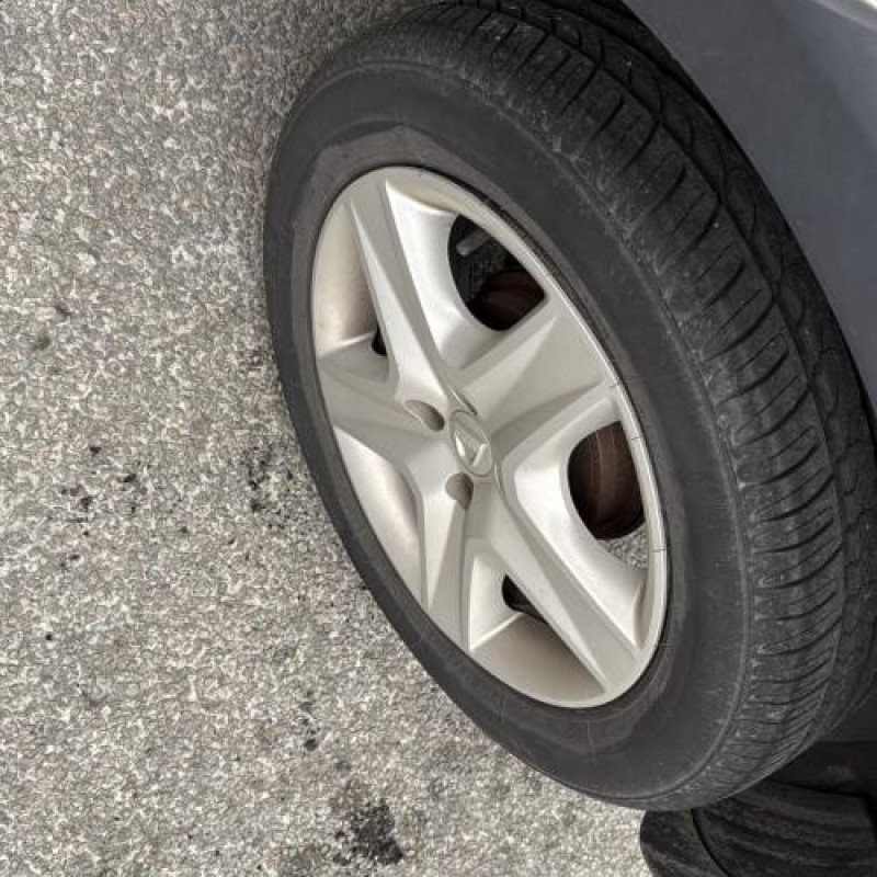 Poignee porte arriere droit DACIA SANDERO 2 Photo n°14