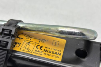 Cric NISSAN QASHQAI 1