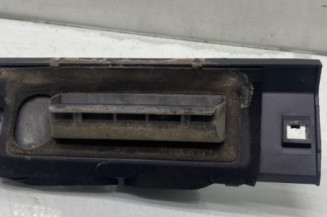 Bouton de coffre PEUGEOT 206+ Photo n°1