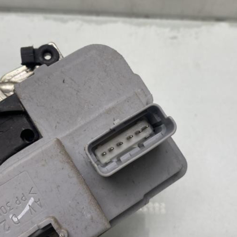 Serrure avant droit PEUGEOT 206+ Photo n°3