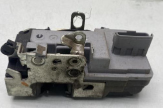 Serrure avant droit PEUGEOT 206+