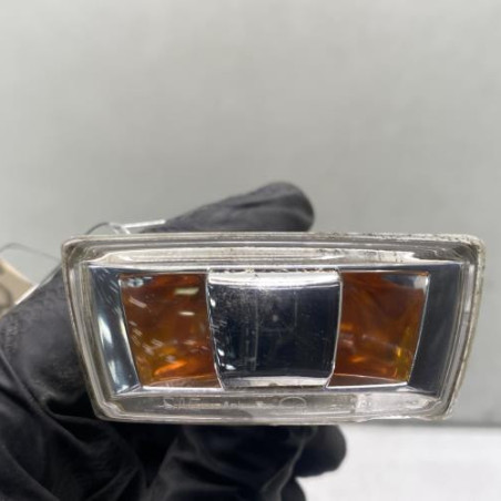 Repetiteur clignotant avant droit  (Feux) OPEL CORSA E Photo n°1