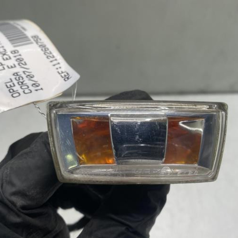 Repetiteur clignotant avant gauche (Feux) OPEL CORSA E Photo n°1