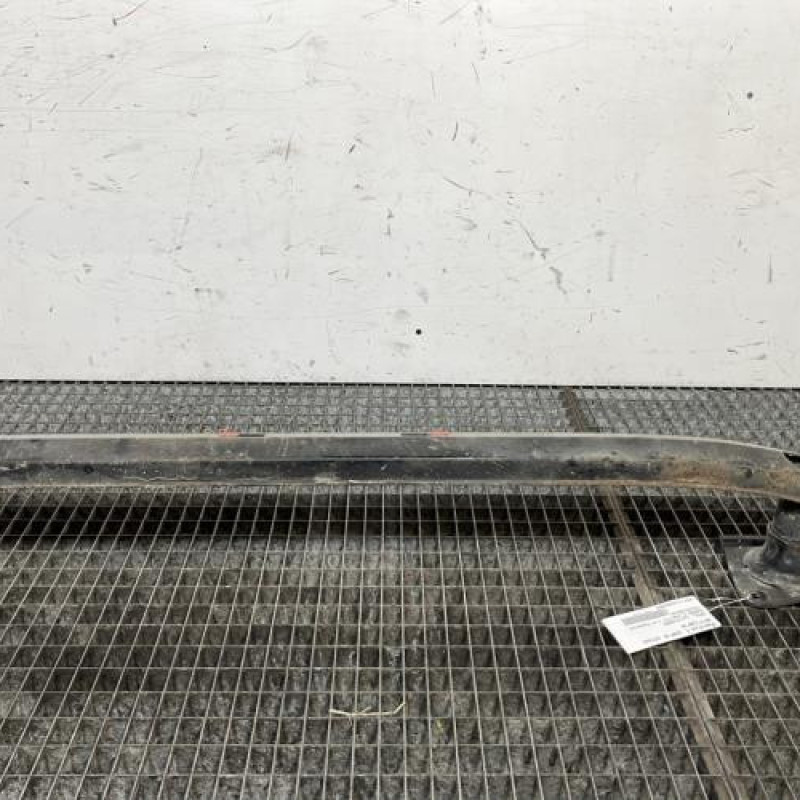 Renfort pare choc arriere (traverse) OPEL CORSA E Photo n°1